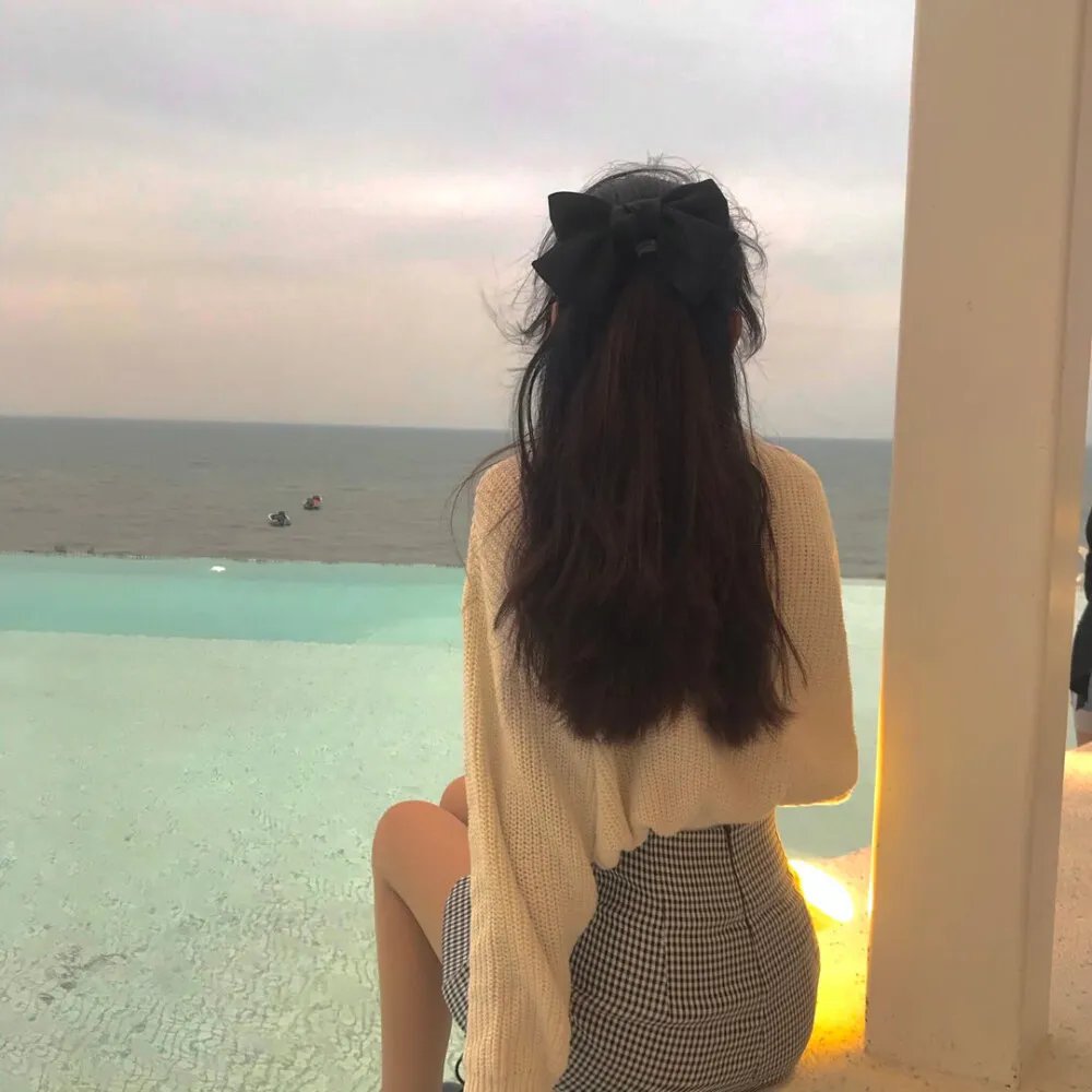 他是龙